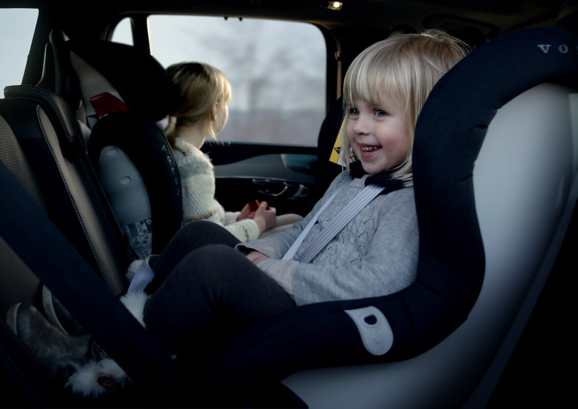 Kindersicherheit im Auto: Sitze für Babys und Kleinkinder 